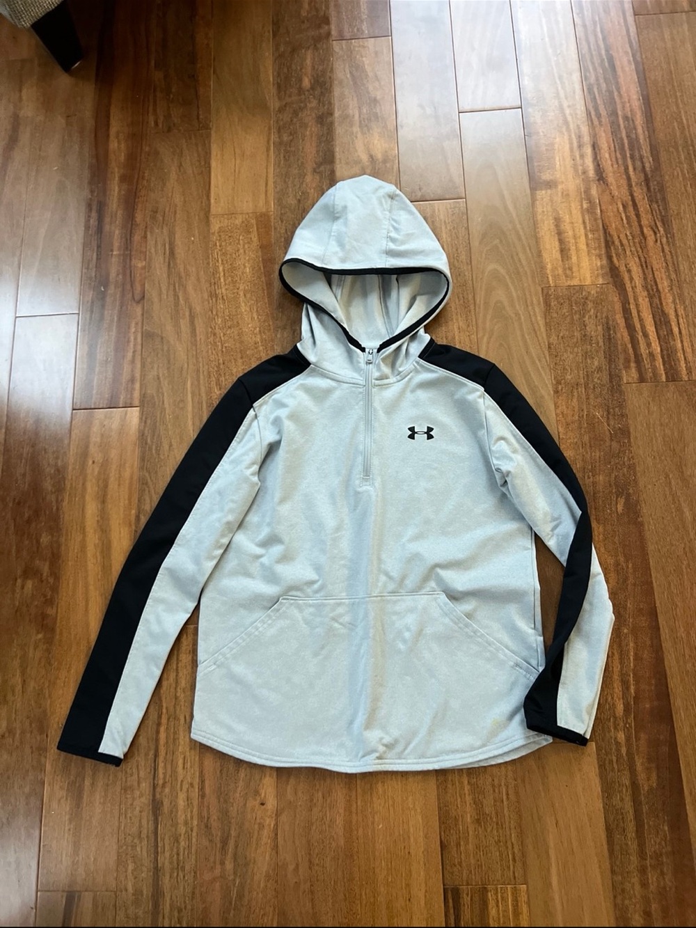 Under Armour Boy’s Light Gray & Black Hooded Quarter-Zip Jacket